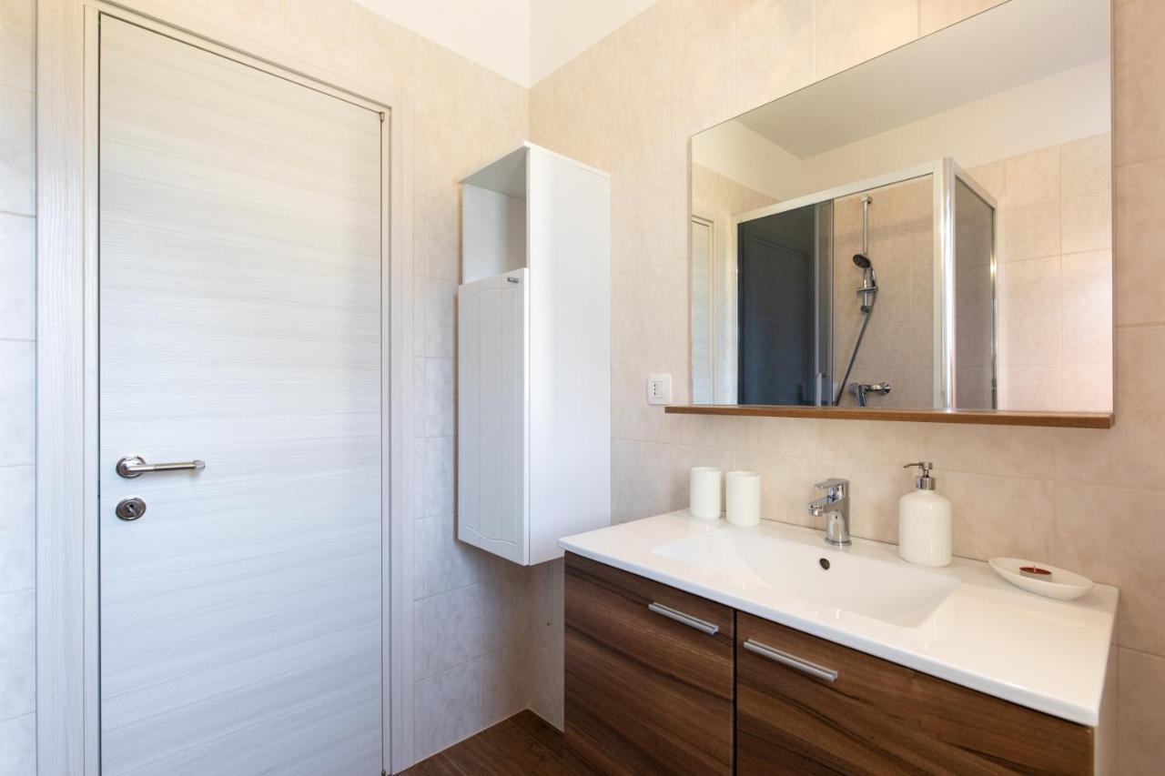 Apartments Otia Seaview Porat  Exterior photo