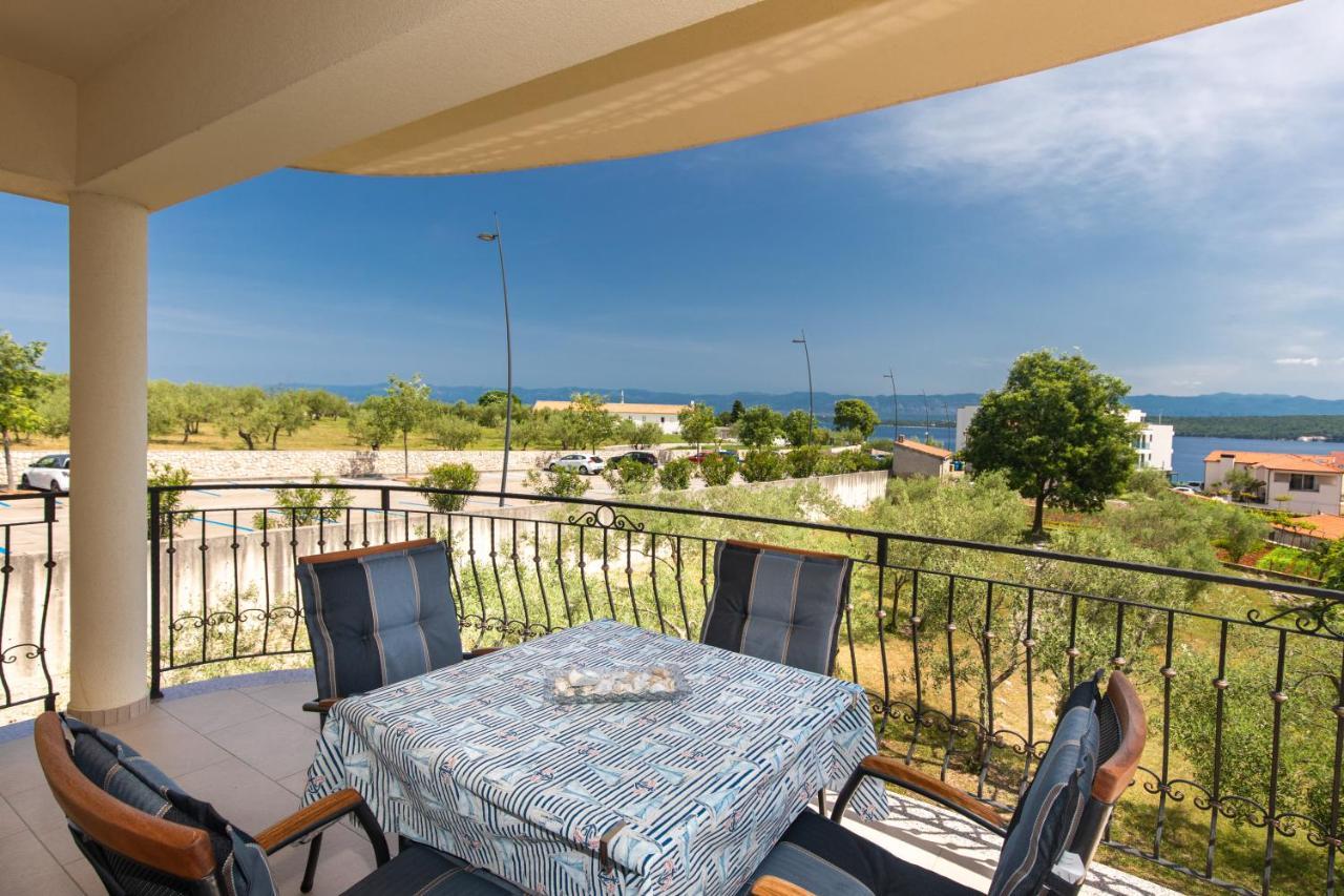 Apartments Otia Seaview Porat  Exterior photo