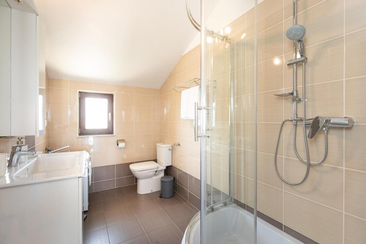 Apartments Otia Seaview Porat  Exterior photo